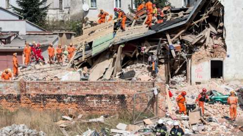 Τραγωδία στην Πολωνία με έξι νεκρούς από κατάρρευση κτιρίου