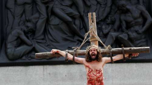 Βρετανός ηθοποιός υποδύεται τον Ιησού επί 20 συνεχή χρόνια