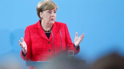 Μέρκελ σε Ερντογάν: Κάνε διάλογο με κόμματα και κοινωνία