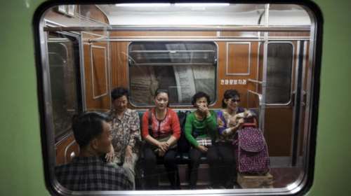 Β. Κορέα: Η καθημερινότητα στην πιο απομονωμένη κοινωνία του κόσμου