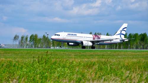 Προσγειώθηκε με τον ένα κινητήρα αεροσκάφος της Aegean στο Ε. Βενιζέλος