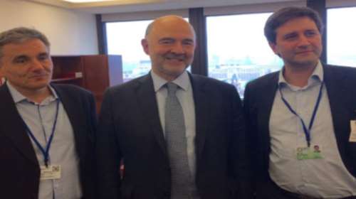 H κυβέρνηση επιδιώκει ψήφιση όλων των μέτρων πριν τις 15 Μαΐου