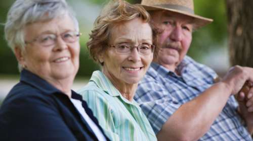 Πόσο ζουν οι άνθρωποι στις χώρες της Ευρώπης - Πού βρίσκεται η Ελλάδα