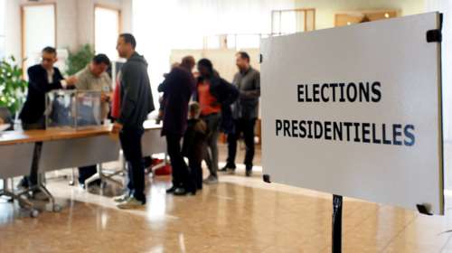 Δωρεάν ταξί αλλά και διακοπές για να πεισθούν οι αναποφάσιστοι!