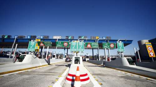 Ιονία Οδός: Έσπασε τη μπάρα στα διόδια και έφυγε ανενόχλητος