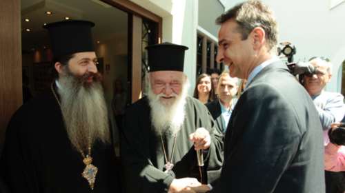 Στροφή στα δεξιά:Το παρασκήνιο των τετ-α-τετ Κυριάκου με Καραμανλή-Ιερώνυμο