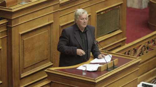 Σφαγή στη Βουλή για την άρση της ασυλίας Παπαχριστόπουλου