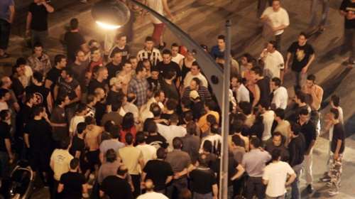 Άγρια επίθεση σε οπαδούς του ΠΑΟΚ- Ένα άτομο στο νοσοκομείο