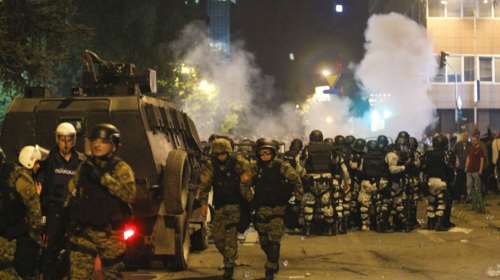 Στα πρόθυρα εμφυλίου τα Σκόπια- Βαθαίνει η πολιτική κρίση