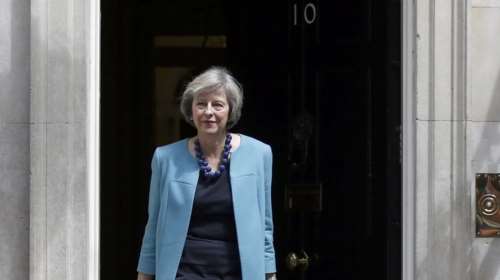 Γιατί η Τερέζα Μέι απάντησε ότι δεν ζει σε άλλο γαλαξία