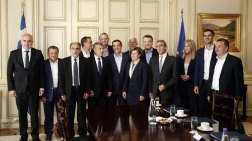 Τι είπε ο Τσίπρας στους περιφερειάρχες για την κατανομή πόρων