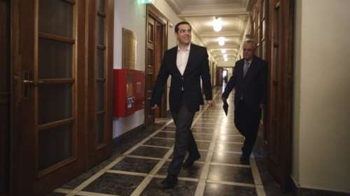 Σχέδιο &quot;πολιτικής διάσωσης&quot; για την επόμενη μέρα της συμφωνίας