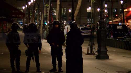 Συναγερμός τη νύχτα στο Παρίσι, έκλεισαν σταθμό του μετρό