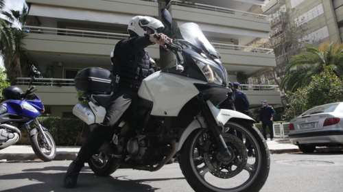 Νίκαια: Ιδιοκτήτρια έβαλε «μπράβο» να εκφοβίσει τους ενοικιαστές της