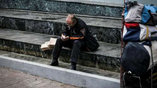 F.T : Οι έλληνες μπορεί να μην αντέξουν και να διαλέξουν το Grexit