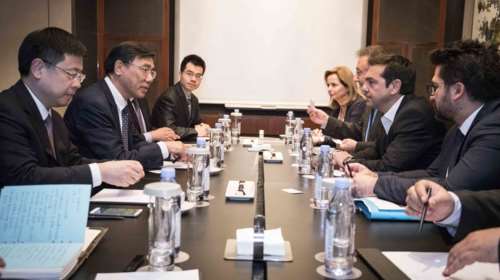 Με Ζορμπά και «ένα το χελιδόνι» υποδέχτηκαν τον Τσίπρα στην Κίνα