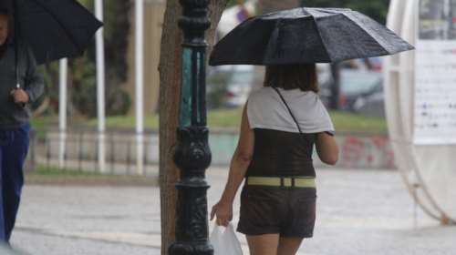 Καιρός: Βροχές, καταιγίδες και πτώση της θερμοκρασίας