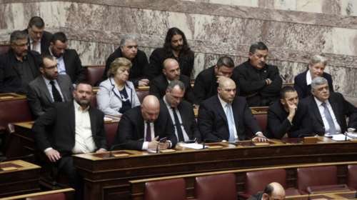 Αποκλεισμός της Χρυσής Αυγής και από την Ολομέλεια της Βουλής