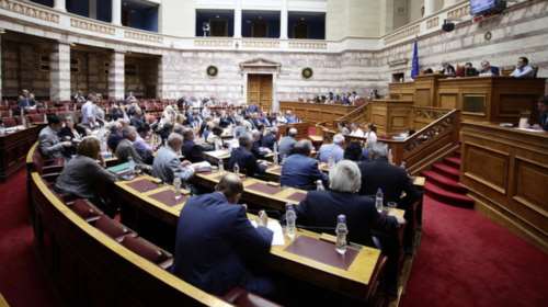 Έφυγαν λόγω μνημονίων από το ΠΑΣΟΚ, σήμερα τα... ψηφίζουν με ΣΥΡΙΖΑ