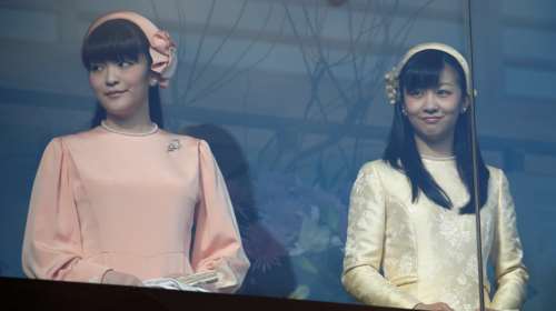 Η 25χρονη πριγκίπισσα που χάνει το στέμμα της επειδή ερωτεύτηκε κοινό θνητό