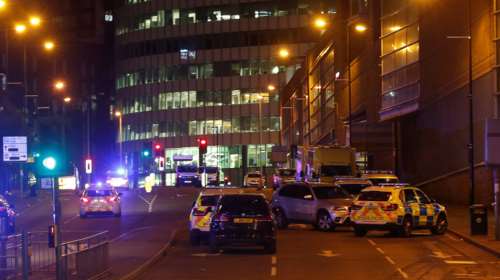 «Πανηγυρίζουν» οι τζιχαντιστές στο Twitter για την επίθεση στο Μάντσεστερ