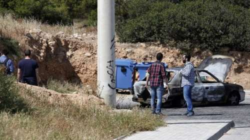 Απανθρακωμένοι σε ΙΧ σε Κερατσίνι &amp; Καβούρι: Aυτοκτονία η έγκλημα; (ΦΩΤΟ)