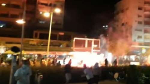 Αγρια επεισόδια σε αγώνα- Αυτοκίνητο έπεσε πάνω σε οπαδούς (ΒΙΝΤΕΟ)