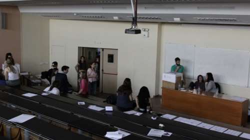 Στις κάλπες σήμερα οι φοιτητές