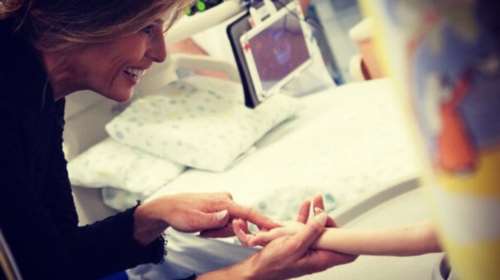 Η Μελάνια, ο μικρός Δημήτρης και η μεταμόσχευση καρδιάς