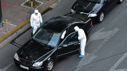 Ελέγχθηκε στη Βουλή το  «τρομοπακέτο» στον Λ.Παπαδήμο