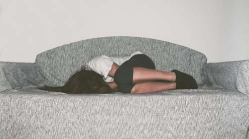 Ντοκουμέντο από τον ξυλοδαρμό 14χρονης από τον πατέρα της