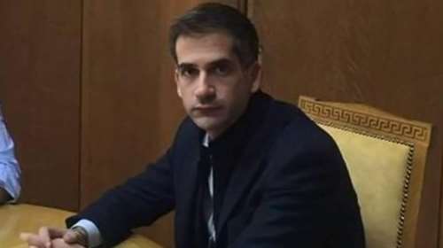 Το αντίο του Κώστα Μπακογιάννη στον παππού του με ένα ποίημα