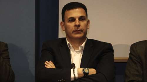 Καυστικός Καραμέρος για επιστροφή Πολάκη: &quot;Θυμίζει την αλάνα που χαϊδεύαμε αυτόν που έχει την μπάλα για να μη φύγει&quot;