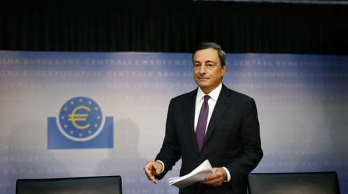 Ντράγκι: Μόνο με βιώσιμο χρέος μπορεί η Ελλάδα να μπει στο QE