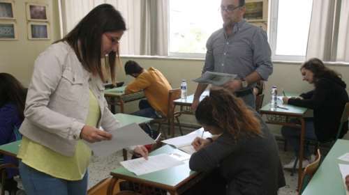 Στην τελική ευθεία για τις πανελλαδικές και τις 70.726 θέσεις