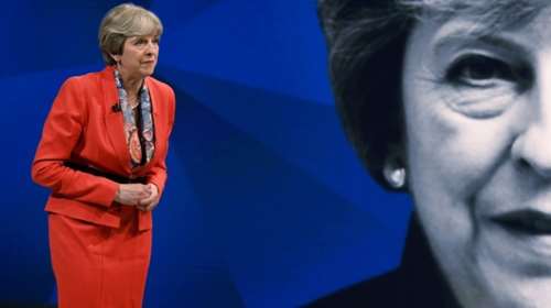 Δημοσκόπηση: Η Μέι μπορεί να χάσει την πλειοψηφία στη Βουλή