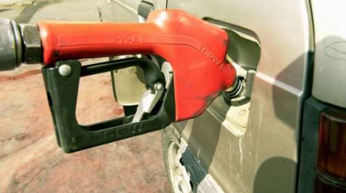 Σταμάτησαν τα μπόνους και... σαρώνει το λαθρεμπόριο καυσίμων