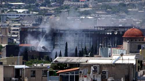 Φωτιά σε νυχτερινό κέντρο δίπλα από τον 9.84 στο Γκάζι