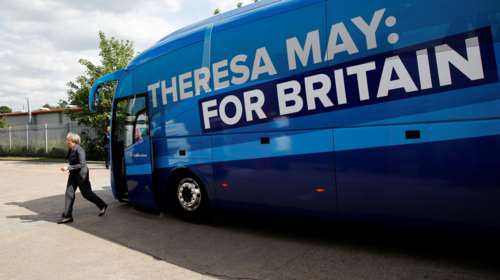 Βρετανία: Στις 3 μονάδες η διαφορά Συντηρητικών-Εργατικών