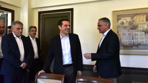 Στο υπουργείο Εσωτερικών βρίσκεται ο Αλέξης Τσίπρας [live]