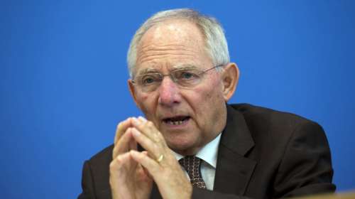 Σόιμπλε: Λυπάμαι τους Ελληνες, αλλά φταίνε οι πολιτικοί τους