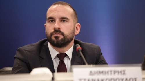 Τζανακόπουλος: Να μην μιλάνε ανώνυμα οι μικρομεσαίοι αξιωματούχοι της ΕΕ