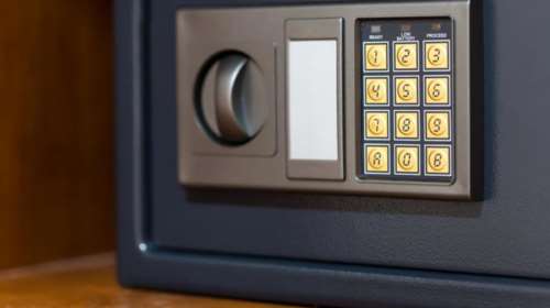 &quot;Ριφιφήδες&quot; έκλεψαν χρηματοκιβώτιο από τα ΤΕΙ Κρήτης