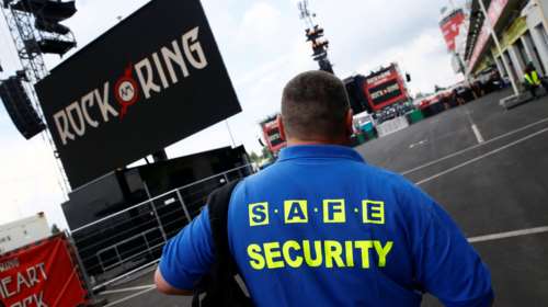 Δύο συλλήψεις για τη διακοπή συναυλίας στην Γερμανία λόγω απειλής