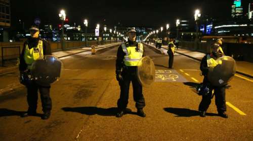 Γιατί έχουν αυξηθεί οι τρομοκρατικές επιθέσεις με οχήματα και μαχαίρια;