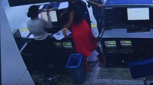 Επιβάτης επιτέθηκε με χαστούκια σε υπάλληλο της Air France (ΒΙΝΤΕΟ)