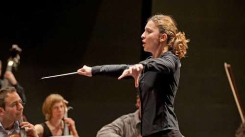 Μια γυναίκα στο τιμόνι της Κρατικής Ορχήστρας Θεσσαλονίκης