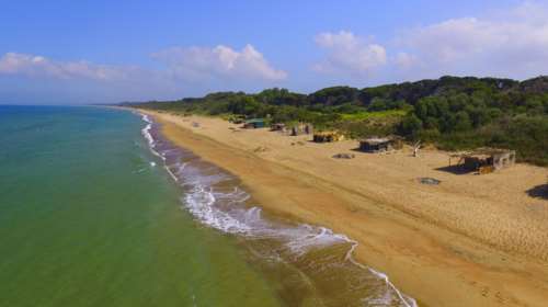 Aεροφωτογραφίες από την παραλία της Μαραθιάς στην Ηλεία