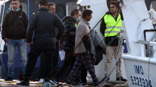 Μήνυση για τις παράνομες επαναπροωθήσεις από την ΕΕΔΑ