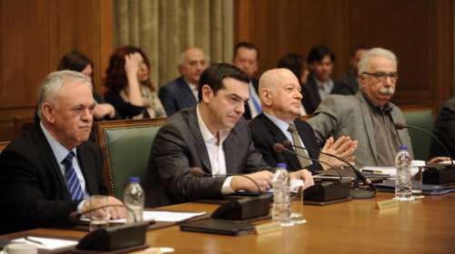 Τα μηνύματα στον Τσίπρα για χρέος και QE πριν το Eurogroup